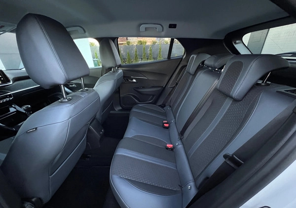 Peugeot 2008 cena 75900 przebieg: 169773, rok produkcji 2021 z Suchedniów małe 742